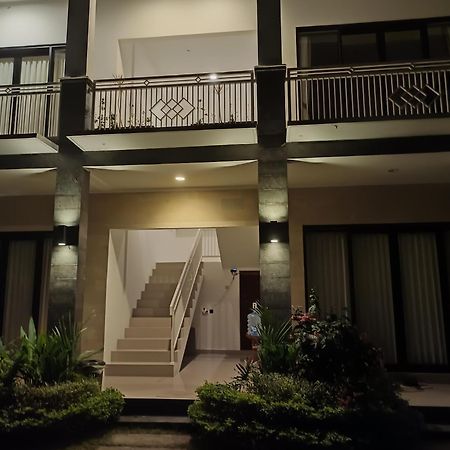 Limun Guesthouse Amlapura Экстерьер фото