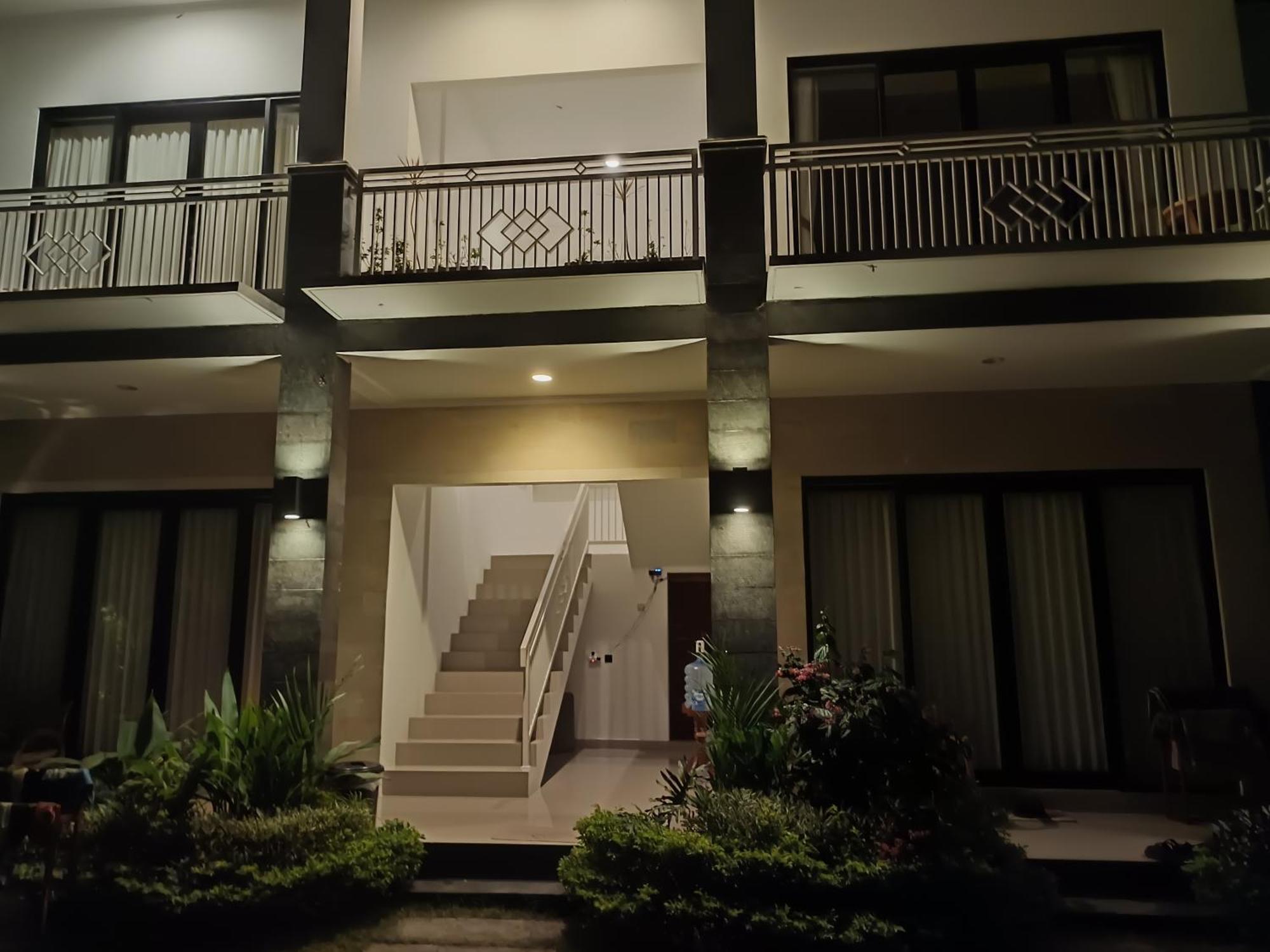 Limun Guesthouse Amlapura Экстерьер фото