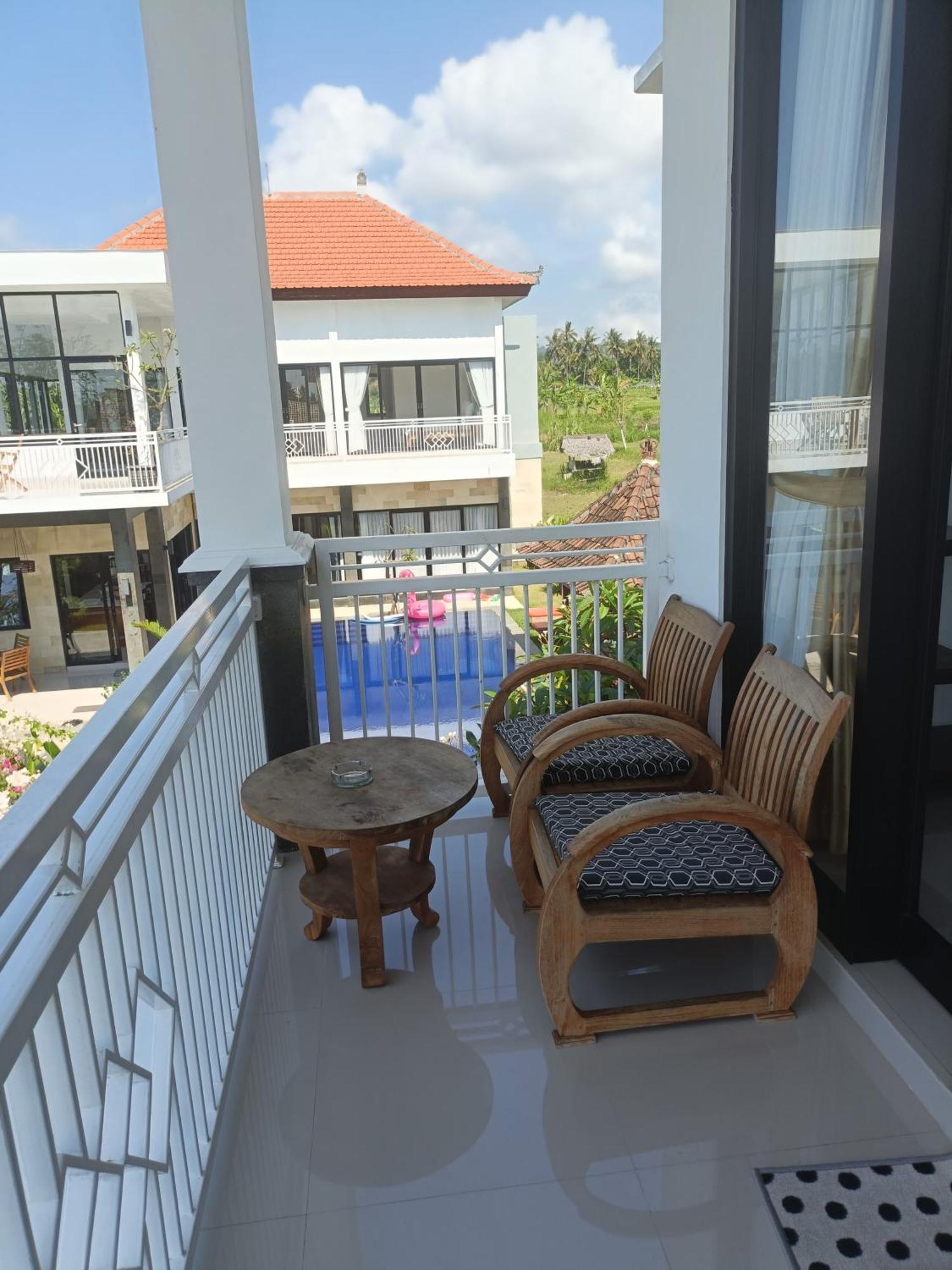 Limun Guesthouse Amlapura Экстерьер фото
